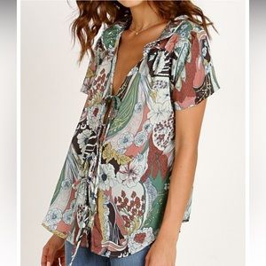 Novella Royale Sophie Top in Sage Floral